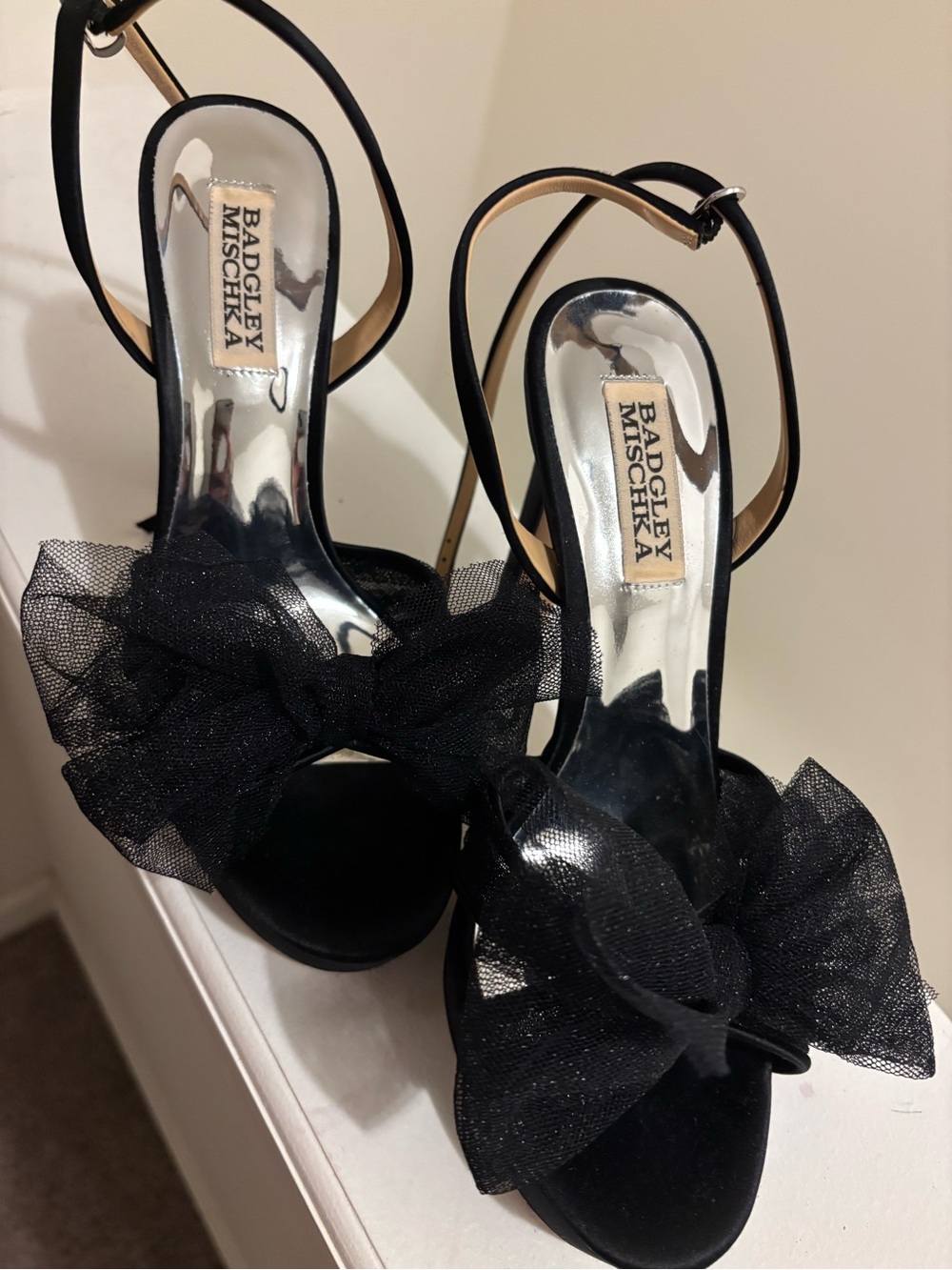 Badgley mischka heels